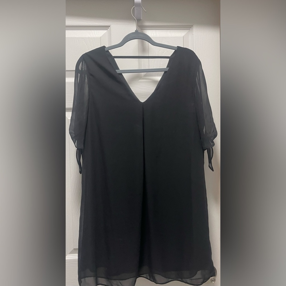 Soprano Black Sheer Sleeve Dress